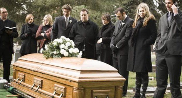 Sonhar com Velório: o que isso significa? Sonhar com Velório: o que isso significa?