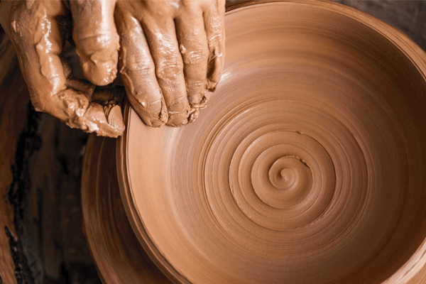 Sonhar com barro: quais são os significados?