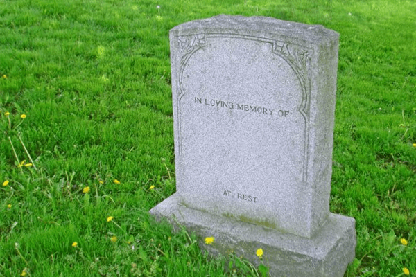 Sonhar com túmulo: quais são os significados?