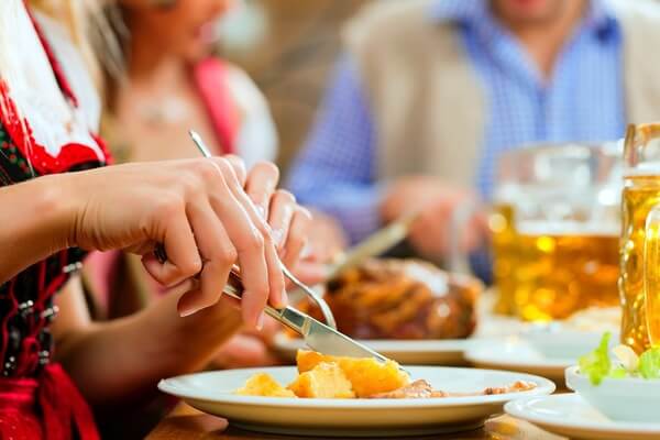 Sonhar com restaurante 