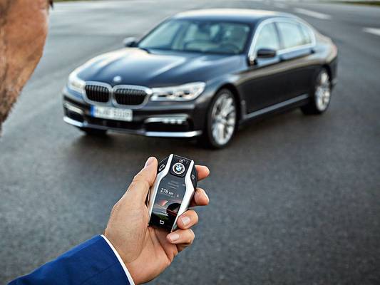 Sonhar com carro novo